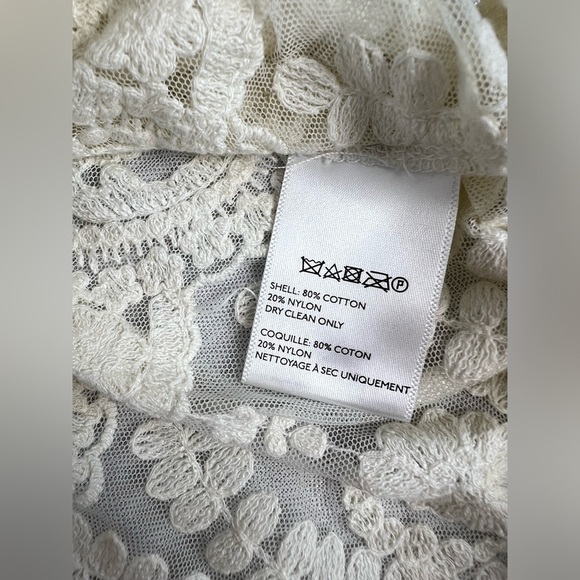 Kimchi Blue Lace Peplum Top with Floral Design Size S - Picture 8 of 10